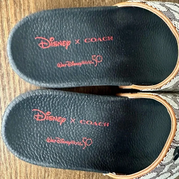 Coach X Disney Sport Slide with Mickey Mouse Embroidery Size 7 - Picture 9 of 11